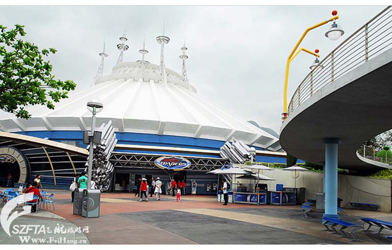 香港迪士尼乐园：明日世界